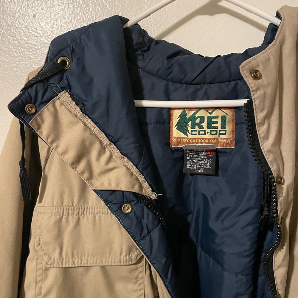 Vintage REI Thermal Jacket w/ Hood & Lots of Pockets!